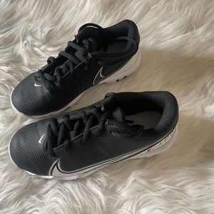 Boys Black and White Nike Vapor Cleats Size 12C